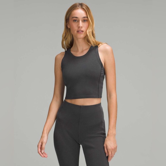 🆕🖤 Lululemon Ribbed Softstreme Cropped Tank - Black - Picture 4 of 10